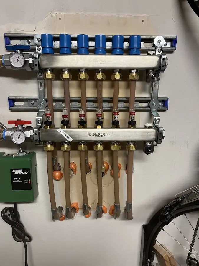 Plumber performing Leak Detection at a residential property in Nashville